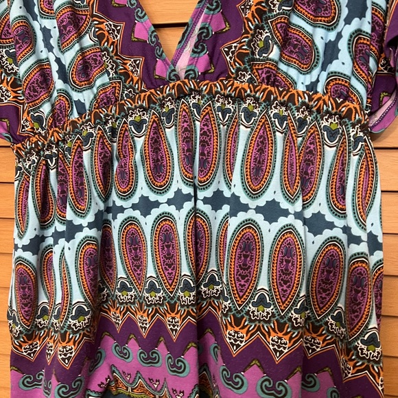 Boho Style Deep V Front Women's Top Size XL - Picture 6 of 7